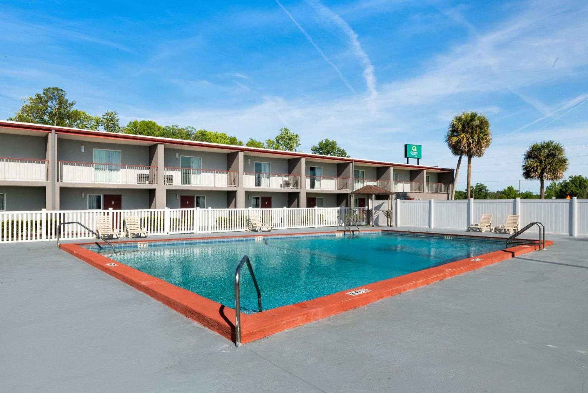 Quality Suites Wildwood - The Villages Exterior foto