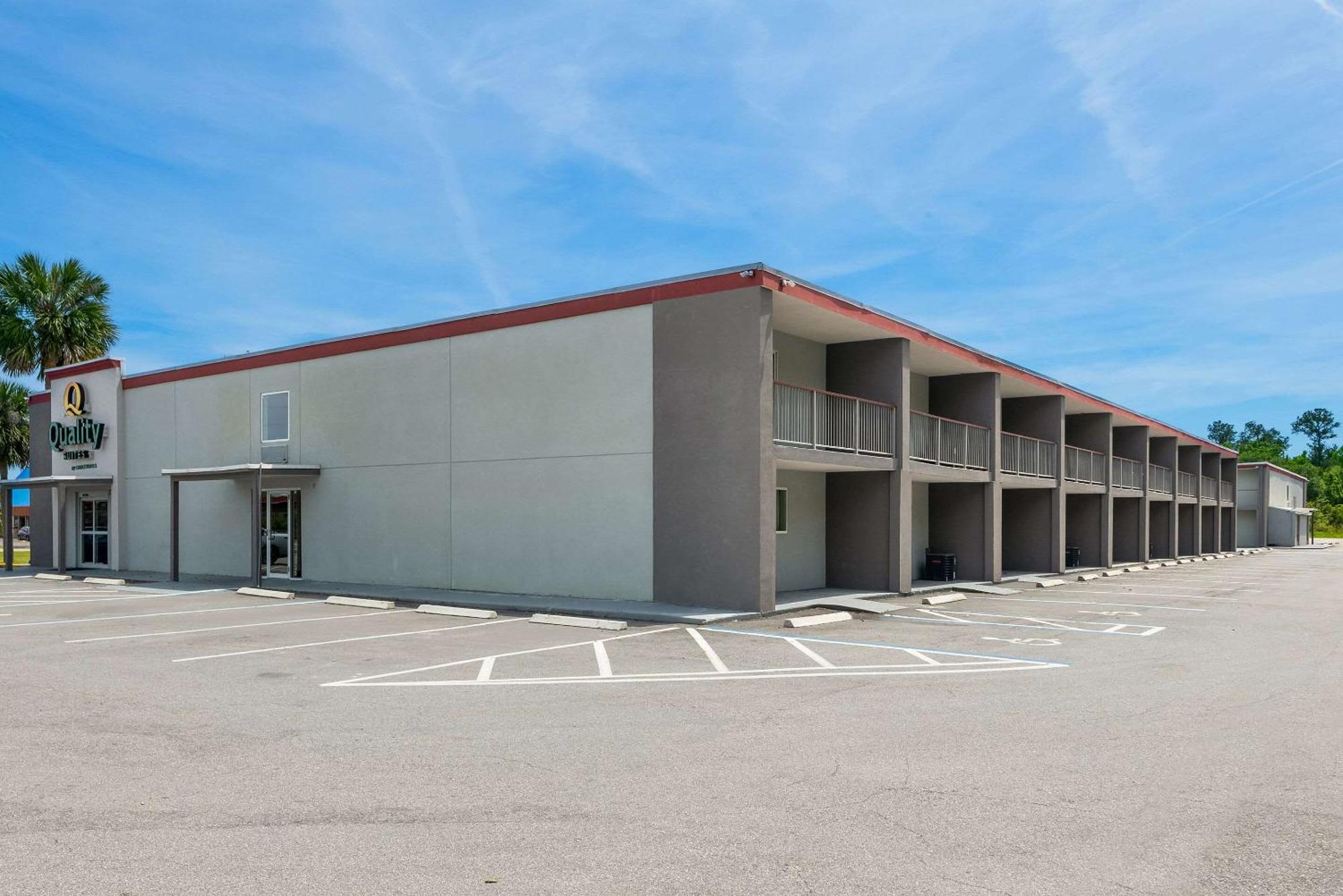 Quality Suites Wildwood - The Villages Exterior foto
